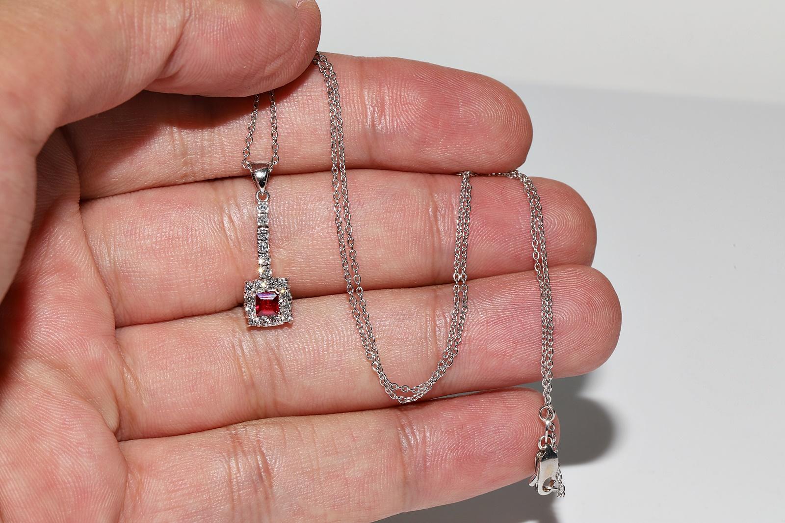 Collier pendentif en or 18k orné de diamants naturels et de rubis Pour femmes en vente
