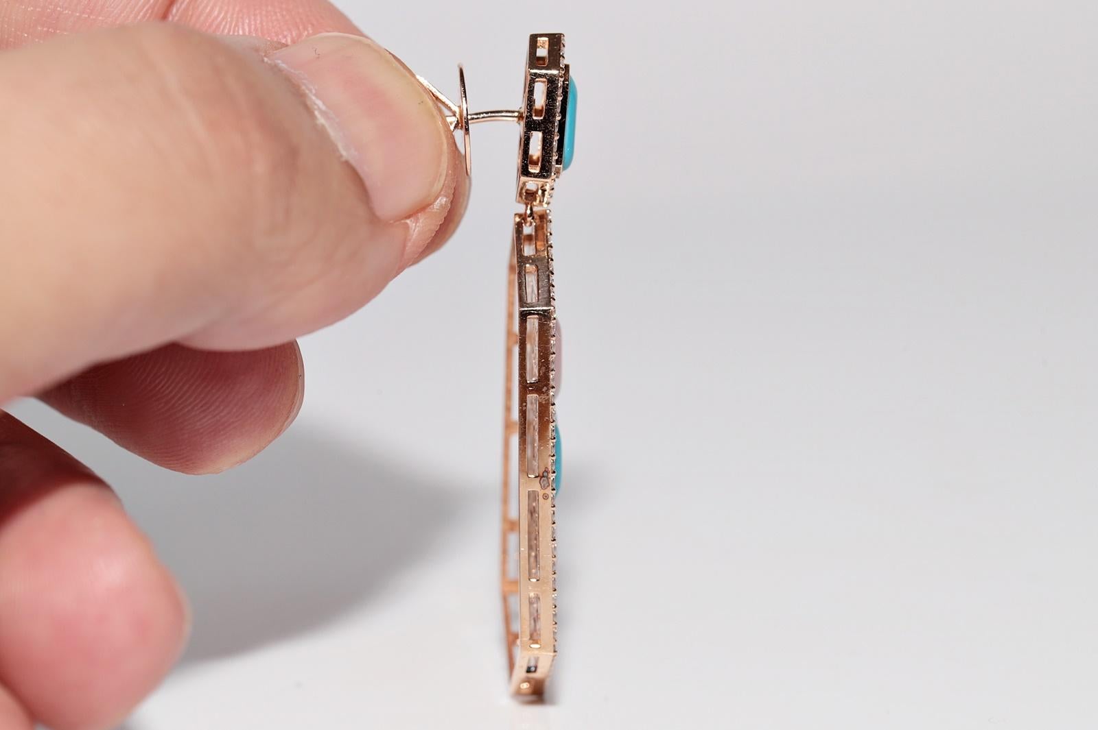 18 Karat Gold Natürlicher Diamant und Türkis Dekorierter Tropfenohrring Damen im Angebot