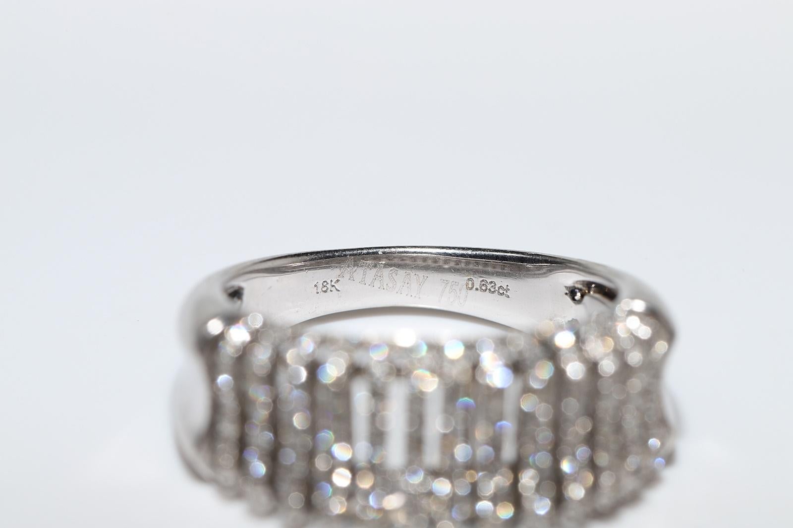 Bague forte en or 18k ornée de diamants naturels en vente 4