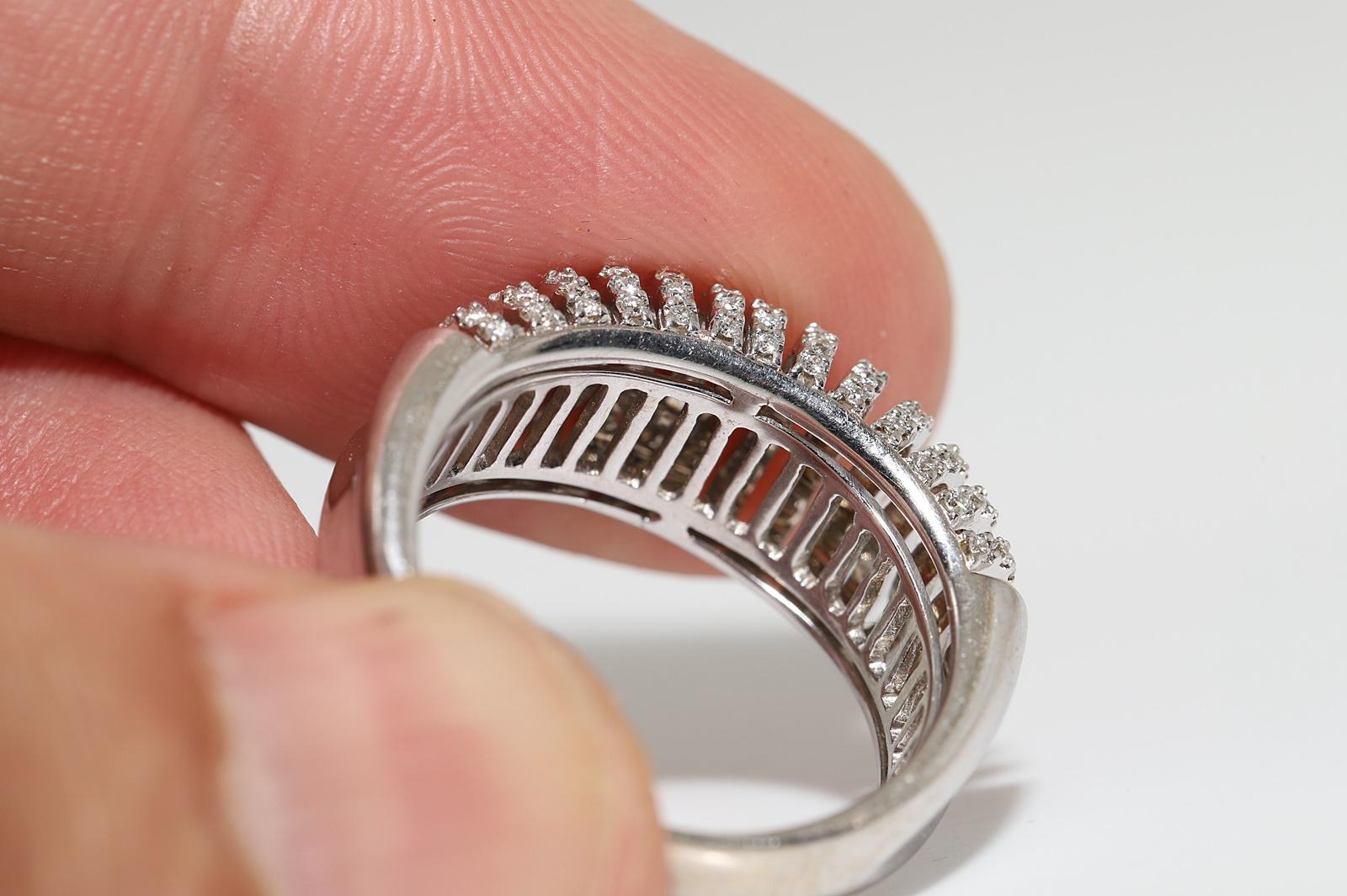 18 Karat Gold Natürlicher Diamant Dekorierter Ring Starker Ring im Angebot 2