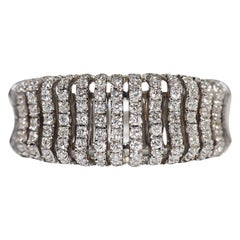 Bague forte en or 18k ornée de diamants naturels