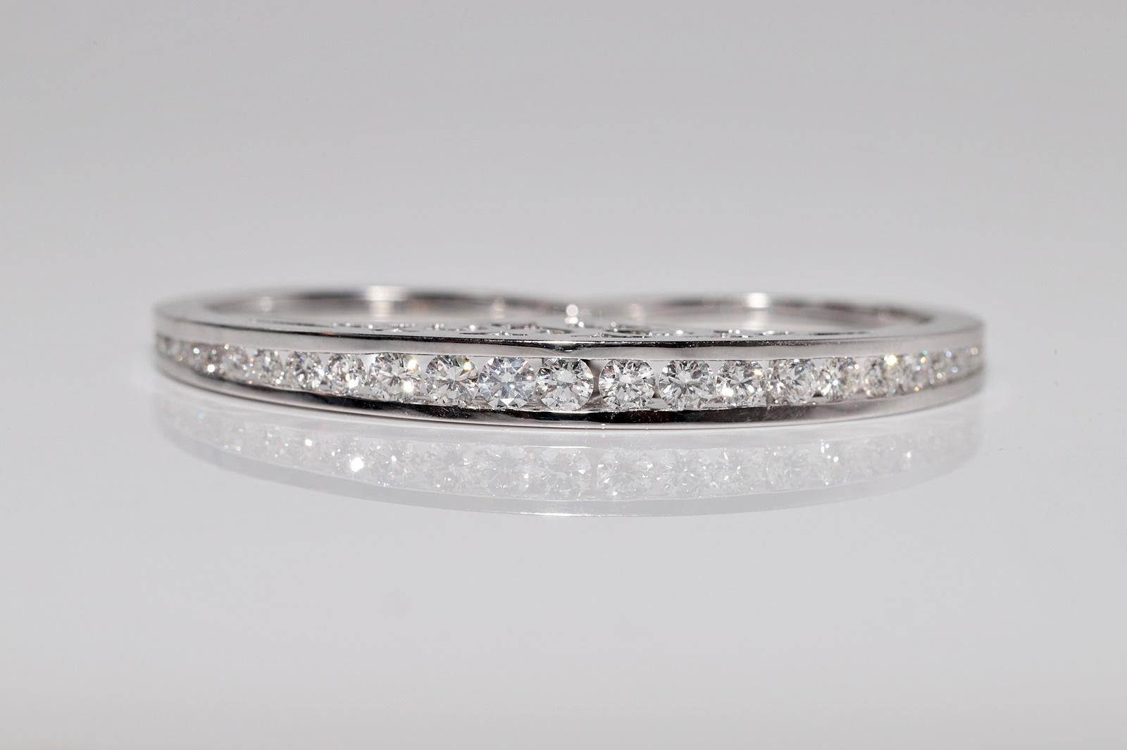 Anello con doppio design decorato con diamanti naturali in oro 18 carati in vendita 2