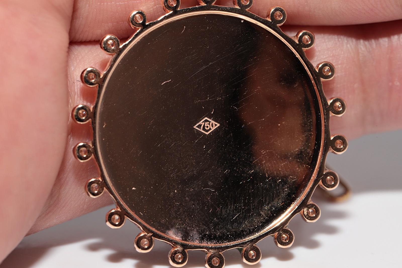 Or 18k Diamant naturel  Collier à pendentifs en émail décoré en vente 4