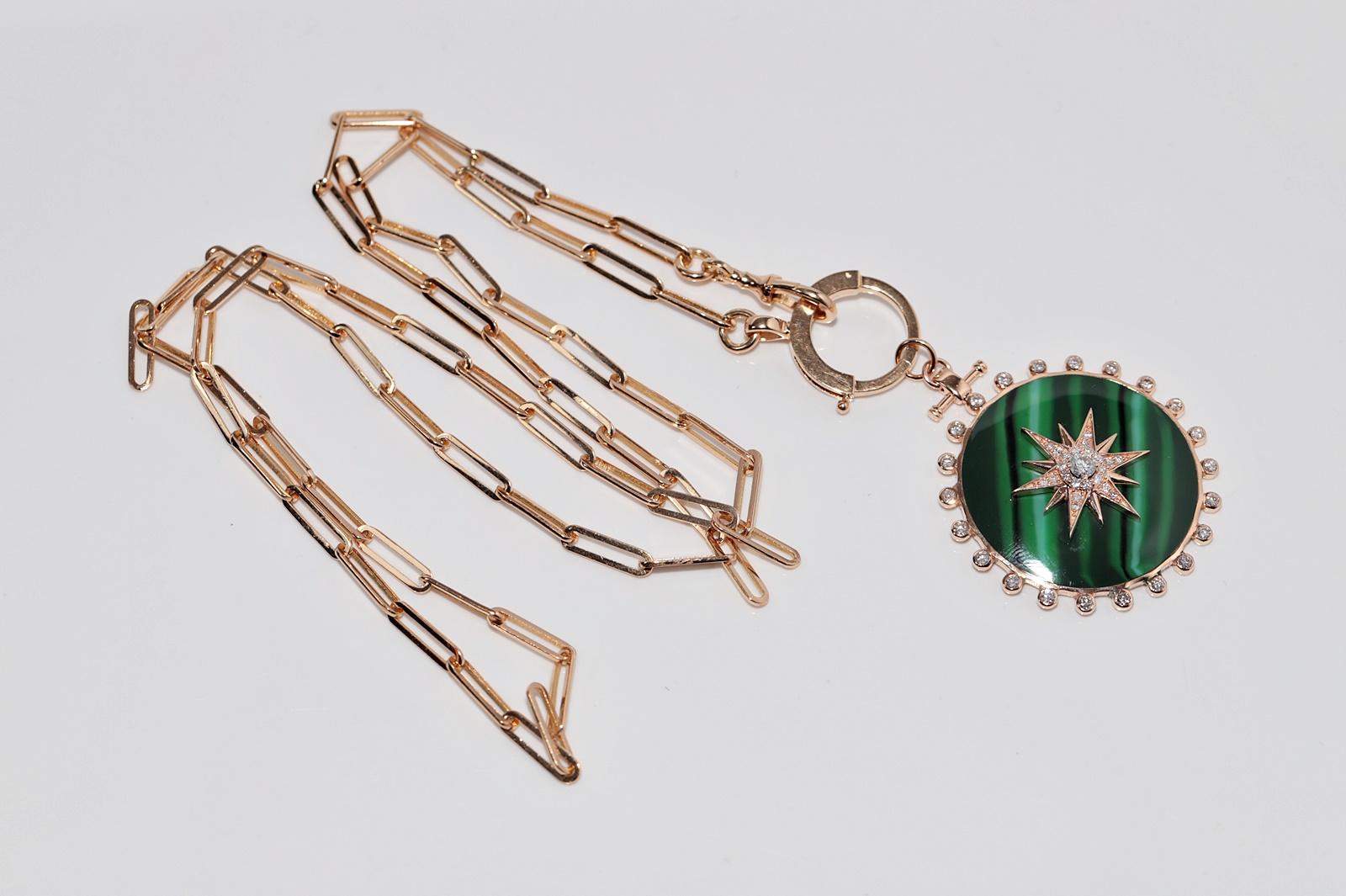 Or 18k Diamant naturel  Collier à pendentifs en émail décoré en vente 9