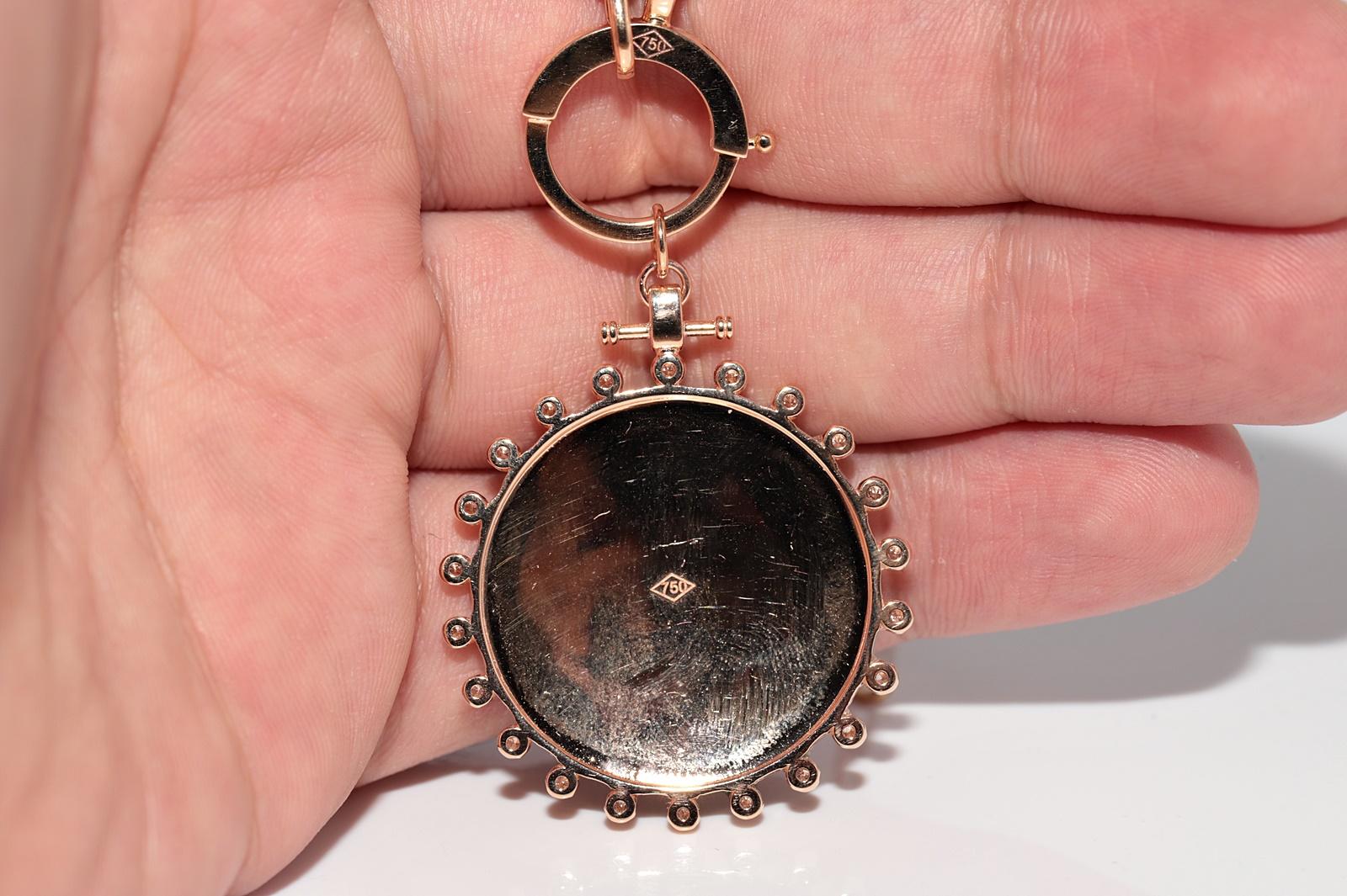 18k Gold Natural Diamond  Decorated Enamel Pendant Necklace For Sale 3