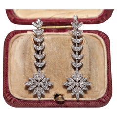 18k Gold Natural Diamond Decorated Flowers Drop Earring