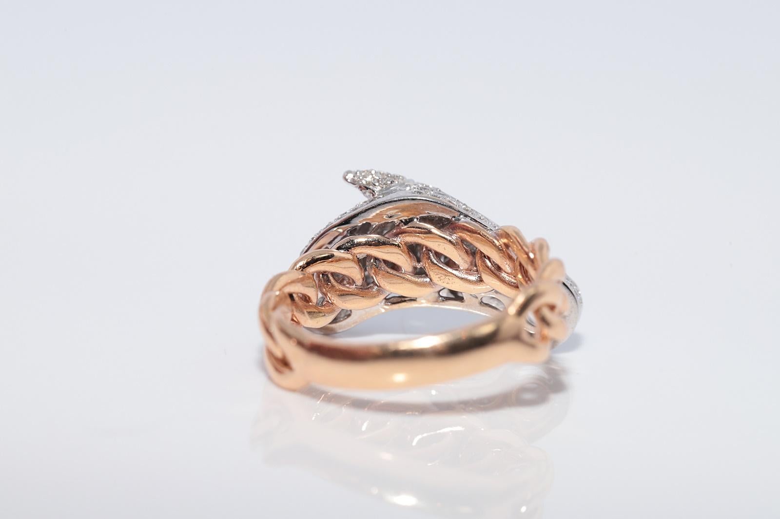 Bague en or 18k à tête de cheval décorée de diamants naturels en vente 3