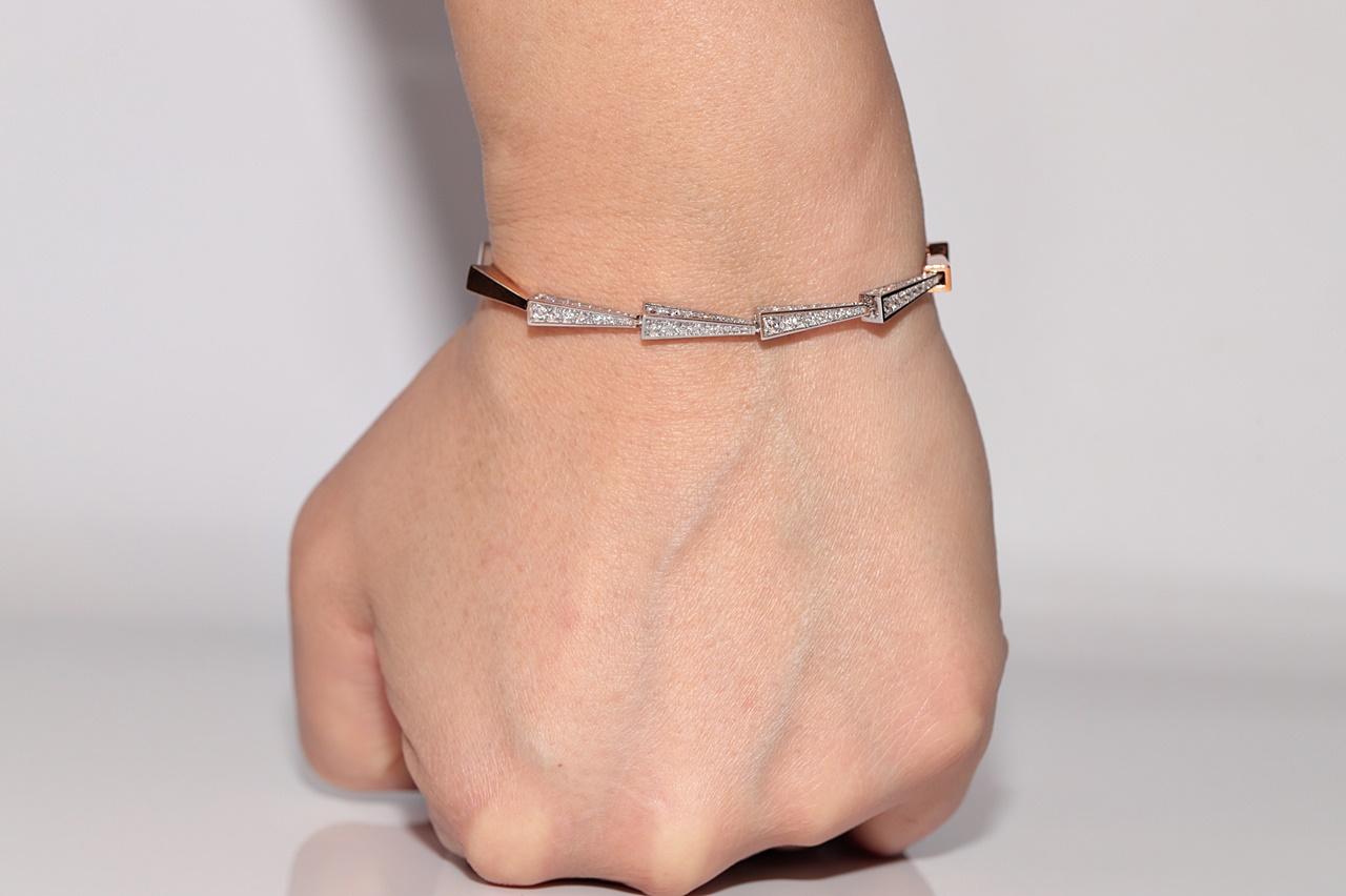 Pulsera Bonita Decorada con Diamantes Naturales de Oro de 18k en venta 12