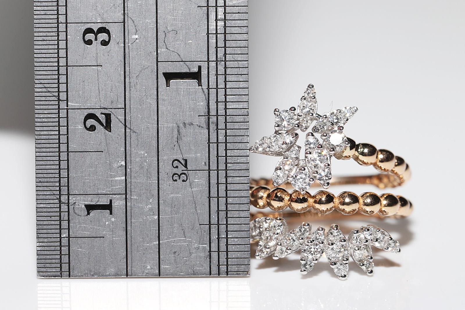 Anello decorato con diamanti naturali in oro 18k in vendita 4