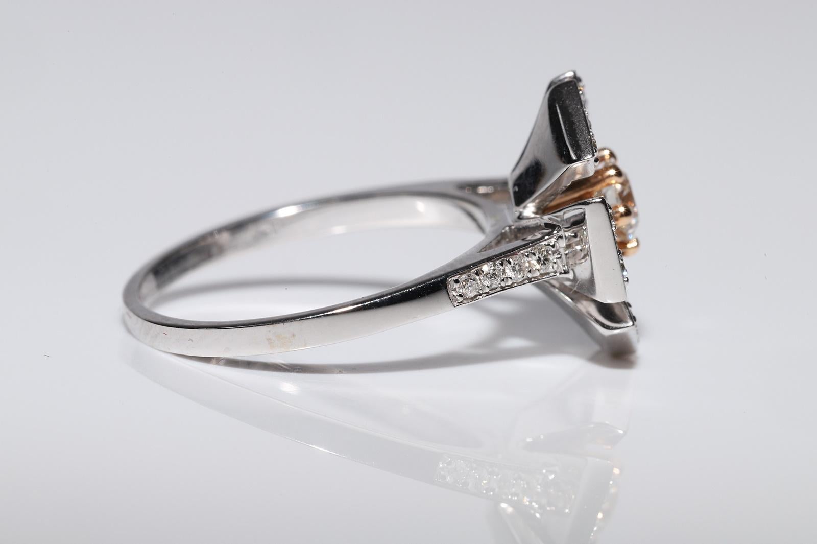 Jolie bague en or 18k ornée de diamants naturels Bon état - En vente à Fatih/İstanbul, 34