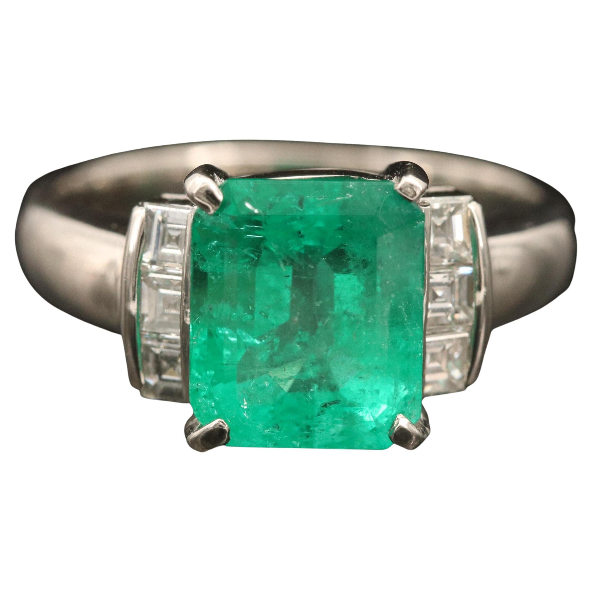 Customizable 18K Gold Emerald Wedding Ring, Vintage Emerald Engagement