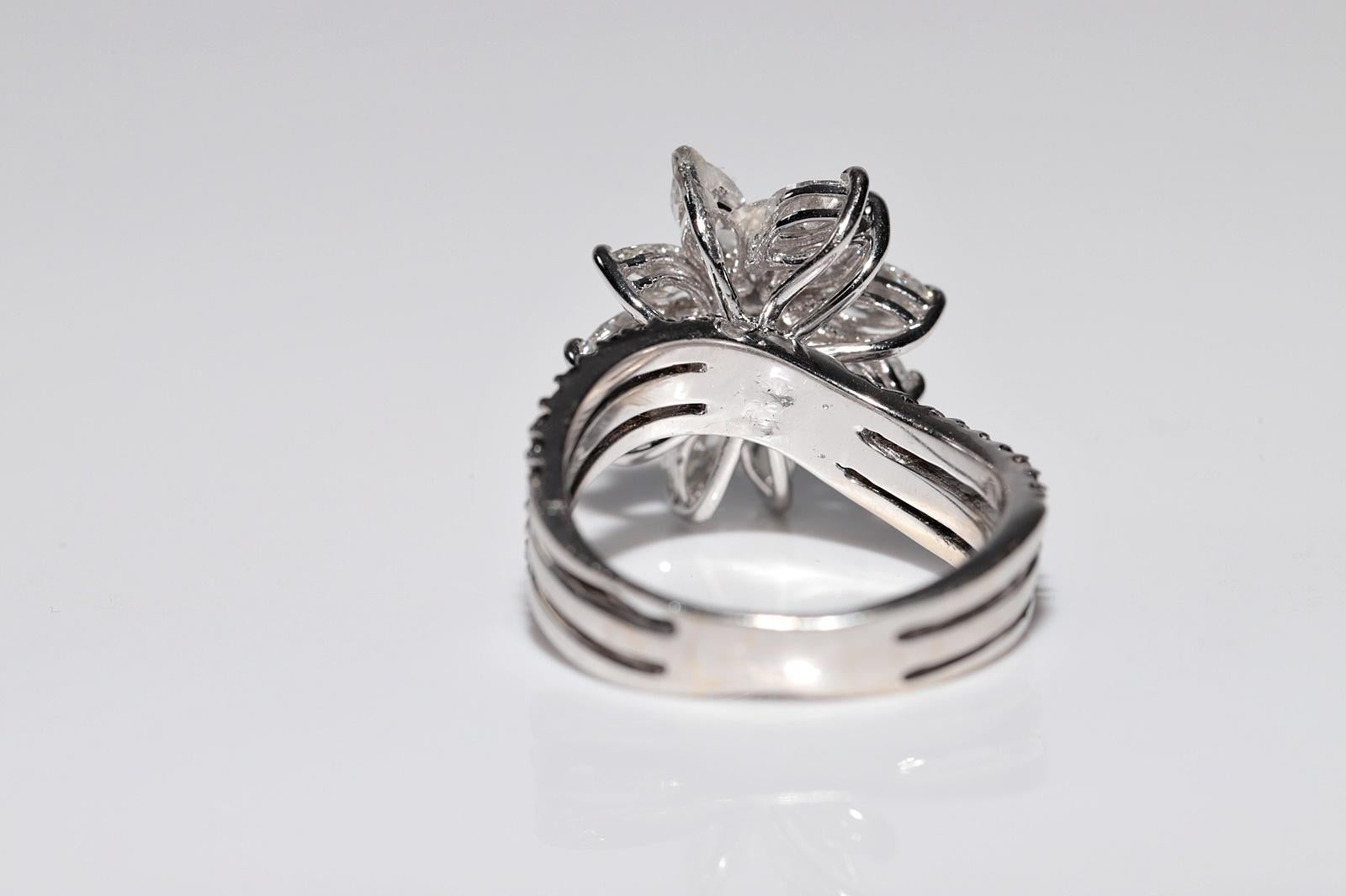 18k Gold Natural Marquise Cut Diamond Decorated Strong Ring For Sale 6