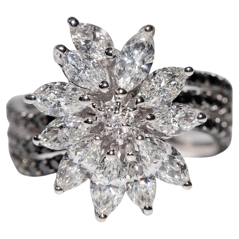 Bague solide en or 18 carats décorée de diamants naturels taille marquise