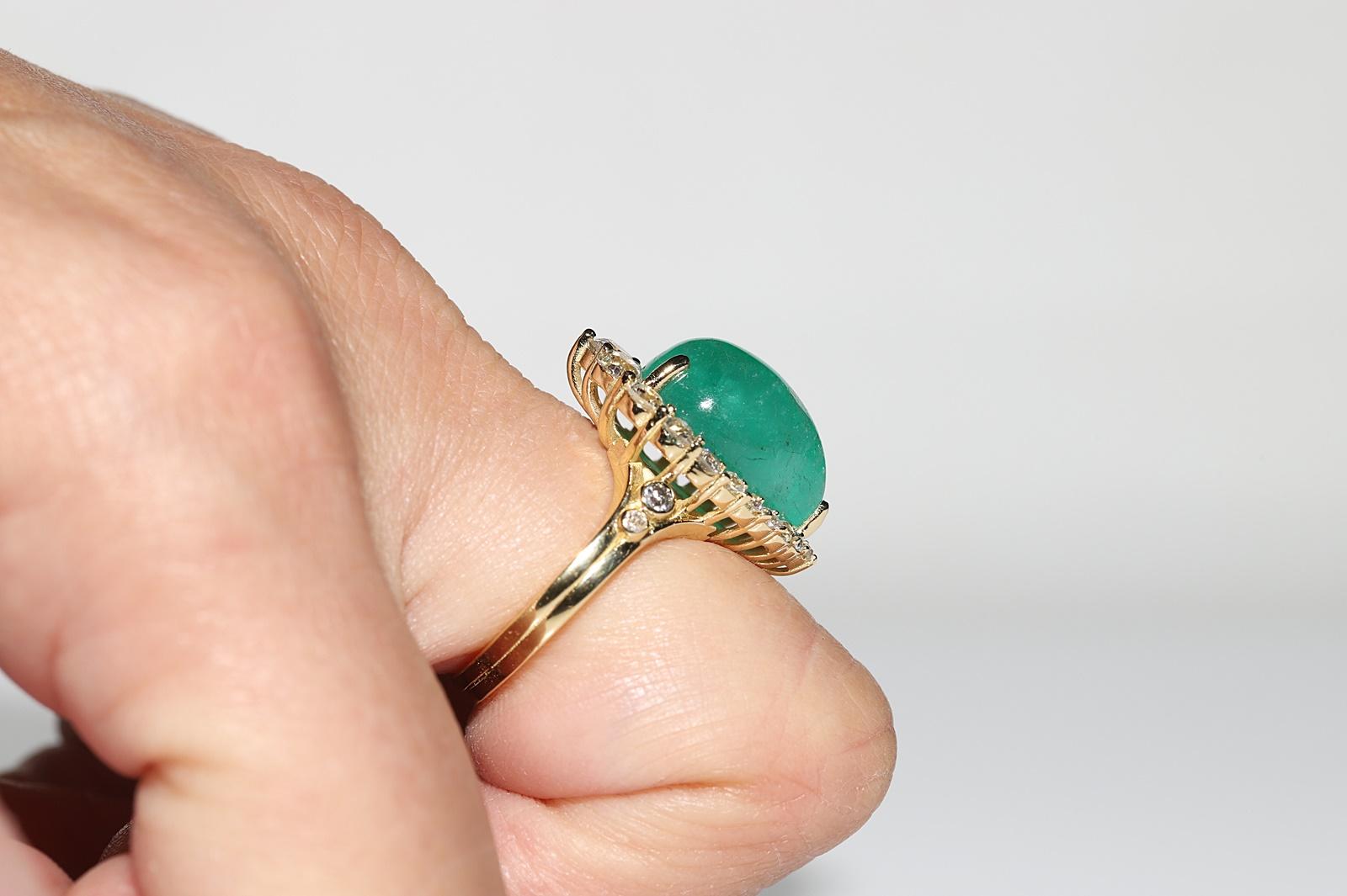 18k Gold natürlichen natürlichen Diamanten und Cabochon Smaragd dekoriert starken Ring (Alteuropäischer Brillantschliff) im Angebot