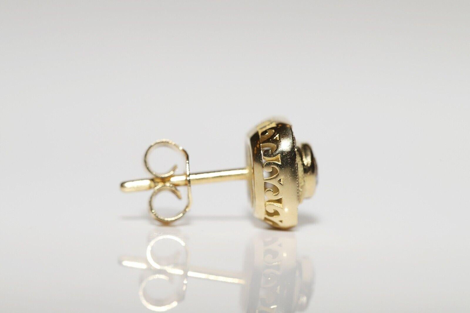 18k Gold Natural Old Mine Cut  Diamond And Caliber Sapphire Earring For Sale 10