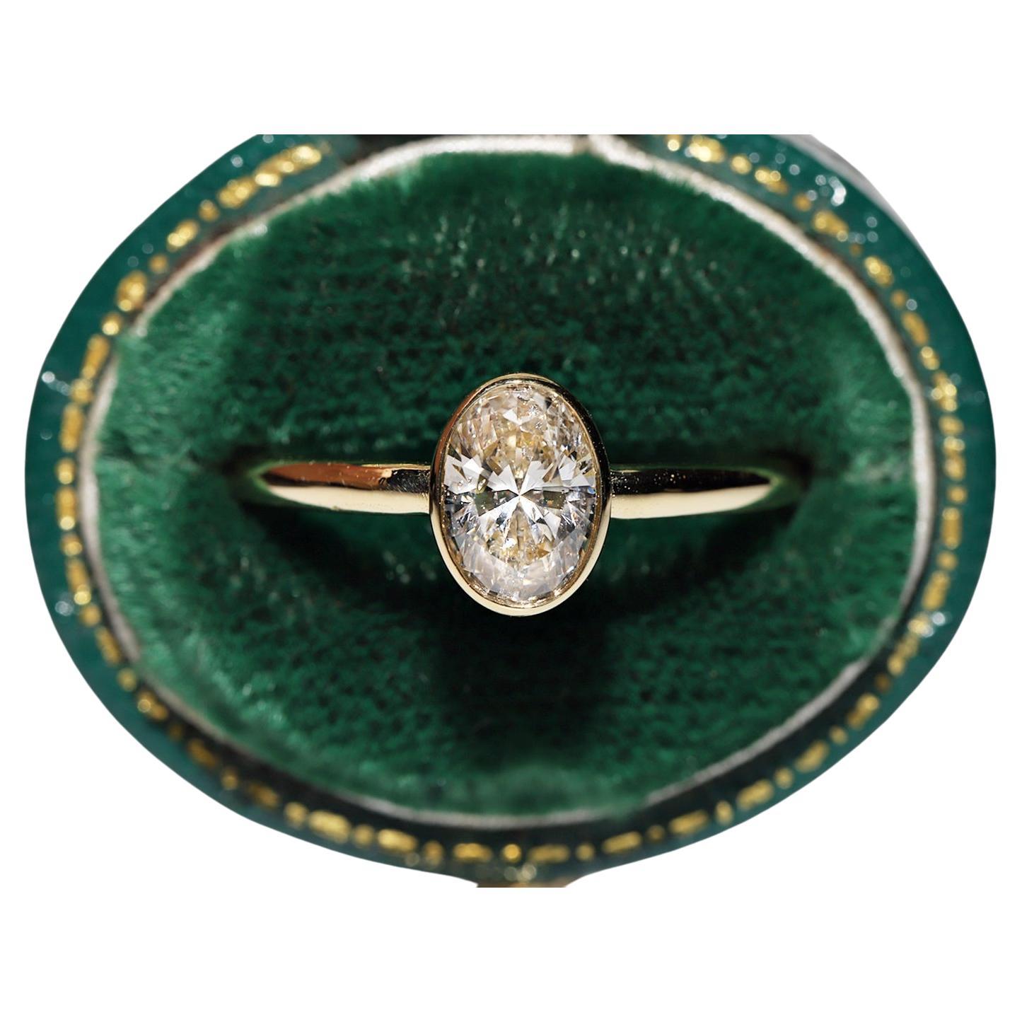 18k Gold Natürlicher Ovalschliff  Verzierter Solitär-Ring mit Diamant