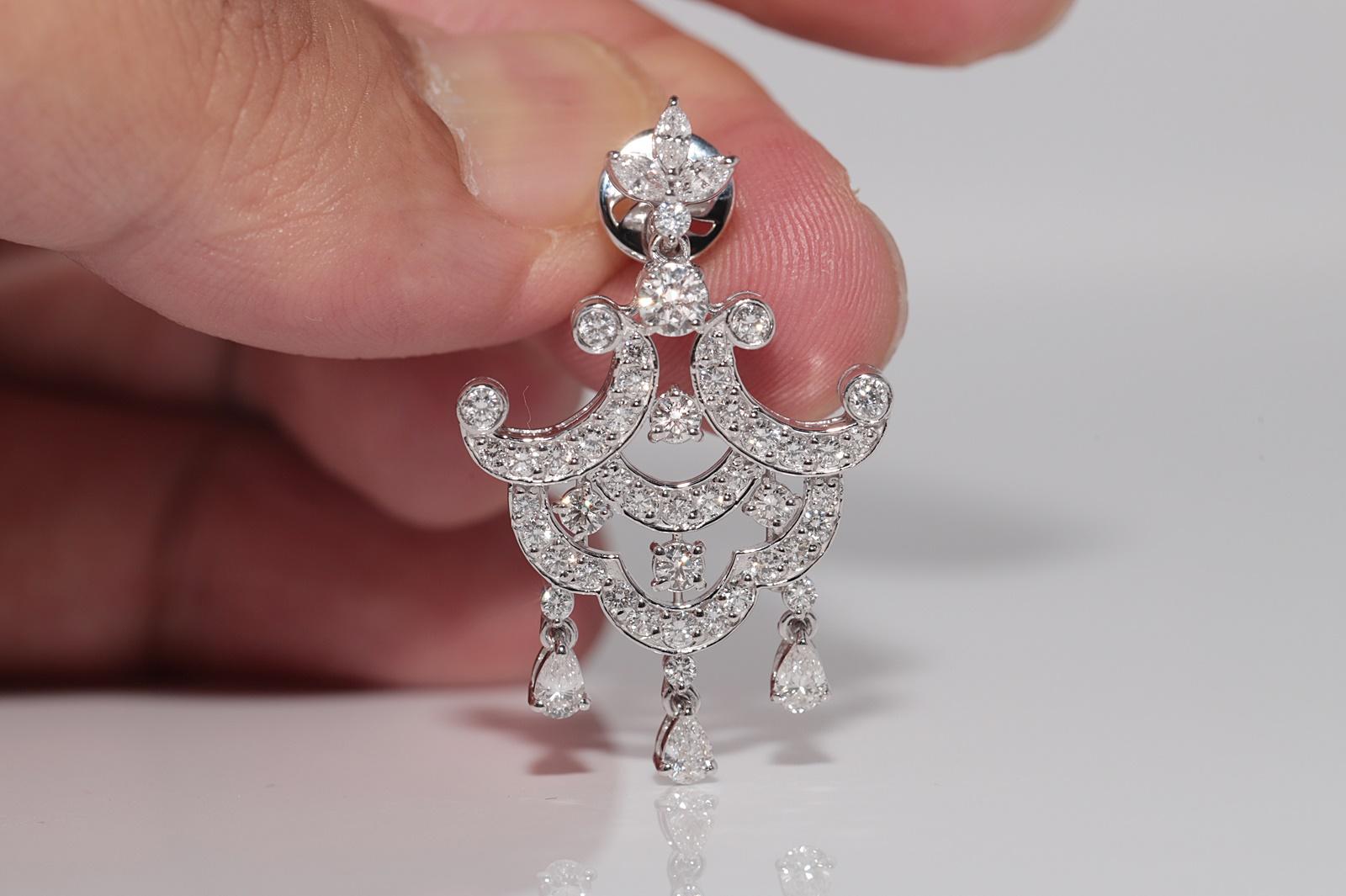 Boucle d'oreille pendante en or 18k avec diamant naturel taillé en poire et brillant en vente 8