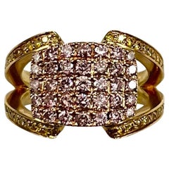 18K Gold Natural Pink And Yellow Diamonds Band