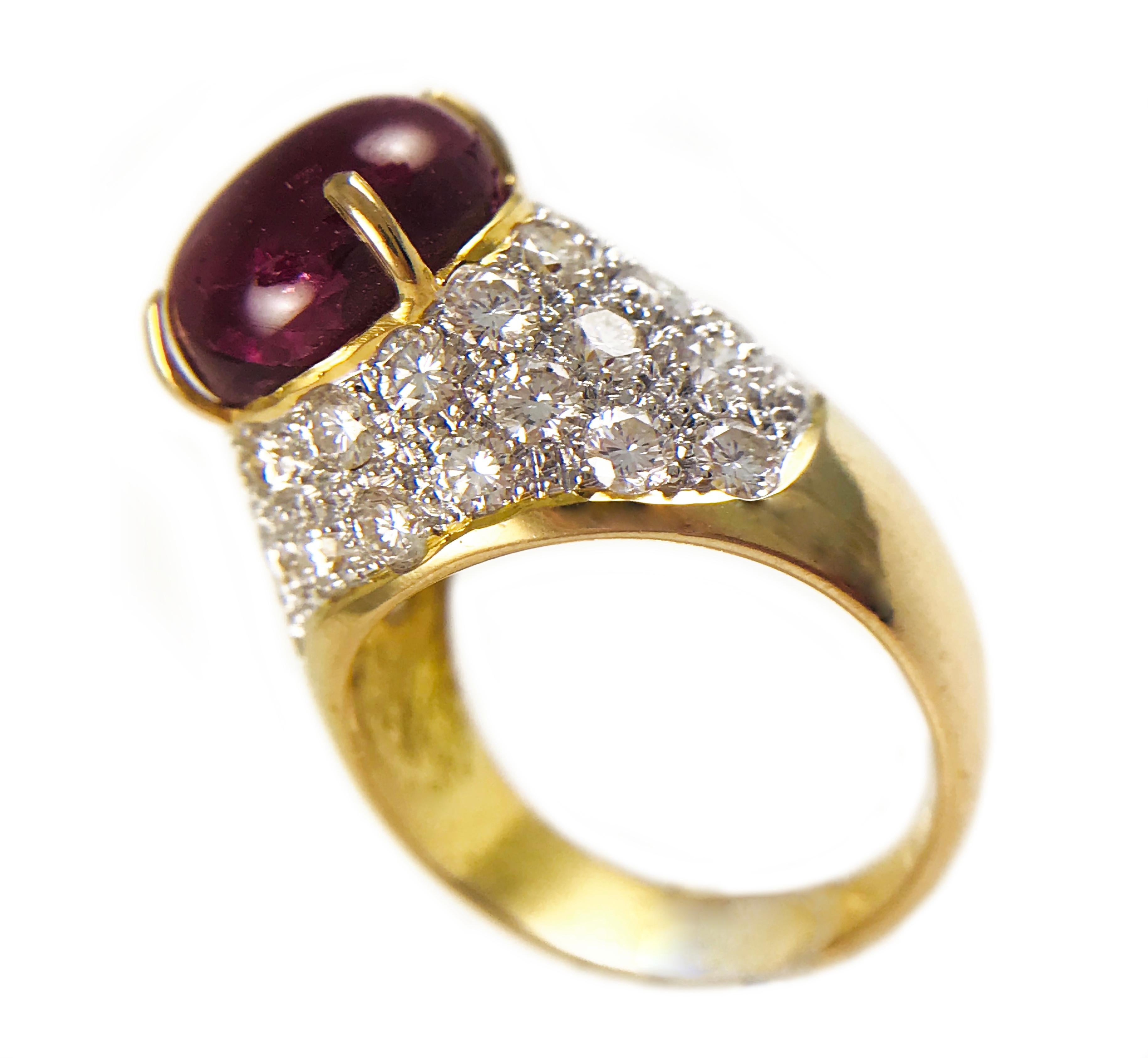 Retro Yellow Gold Natural Ruby Cabochon Diamond Ring, circa 1995 For Sale