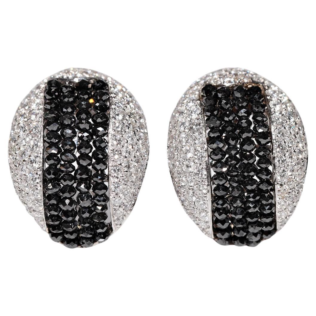 18k Gold Natural White And Black Diamond Decorated Stud Earring