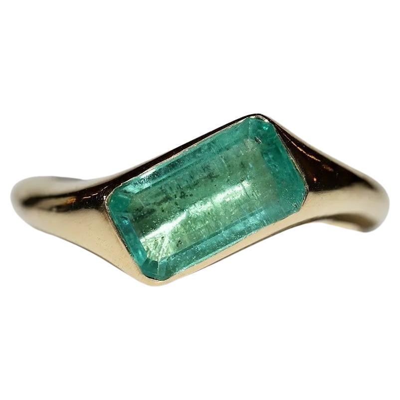 18k Gold New Made Colombian Natural Rectangle Cut Emerald Solitaire Ring For Sale