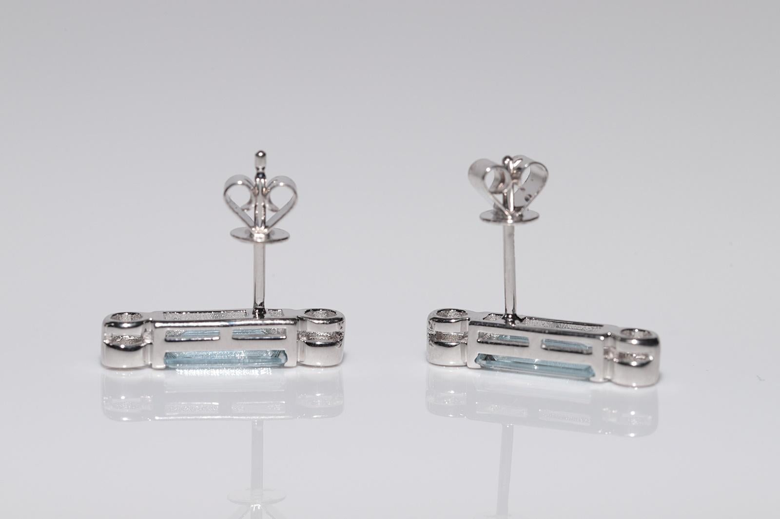 18k Gold New Made Natural Diamond And Aquamarine Earring And Pendant Necklace For Sale 9