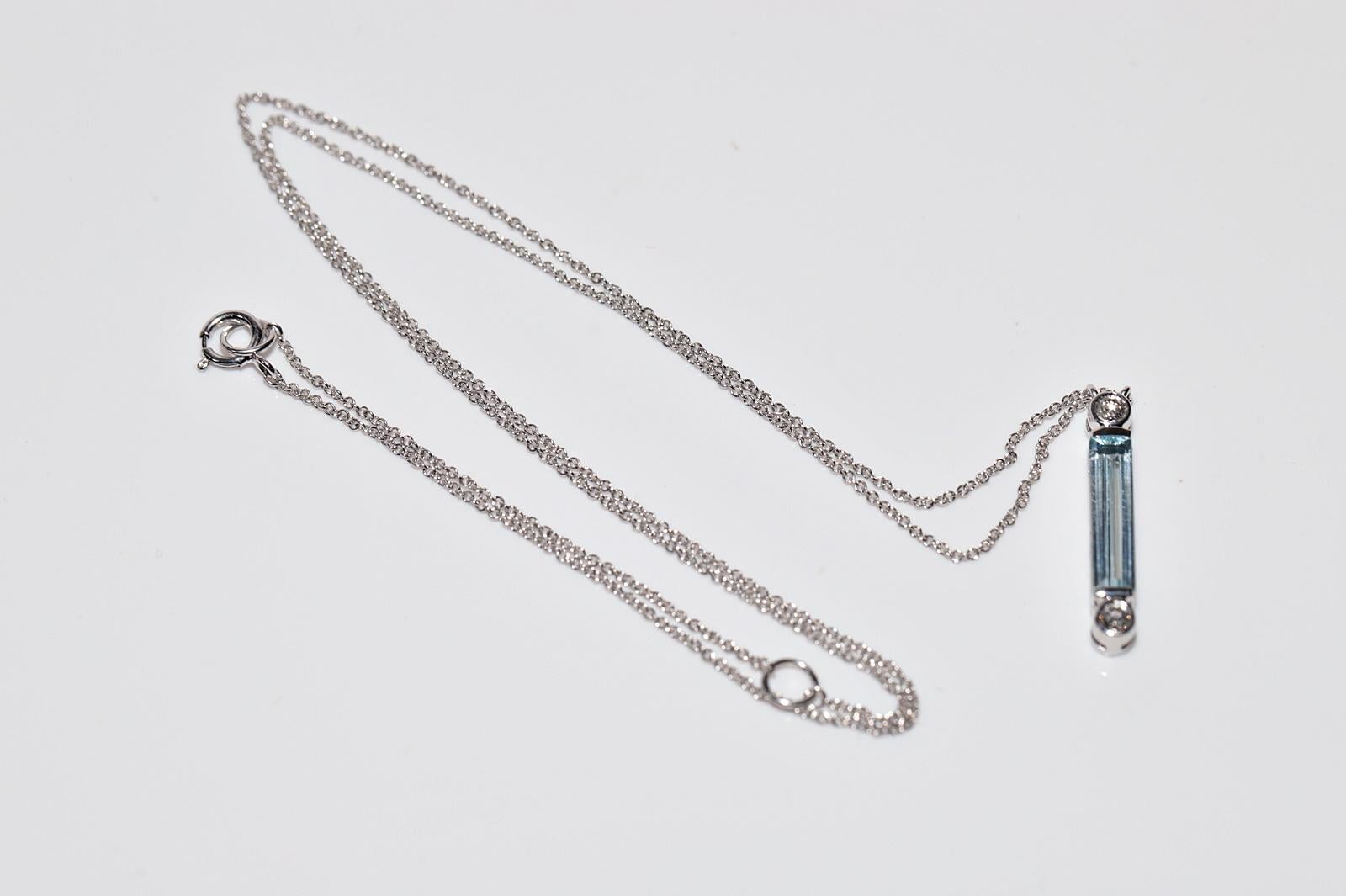 18k Gold New Made Natural Diamond And Aquamarine Earring And Pendant Necklace For Sale 11