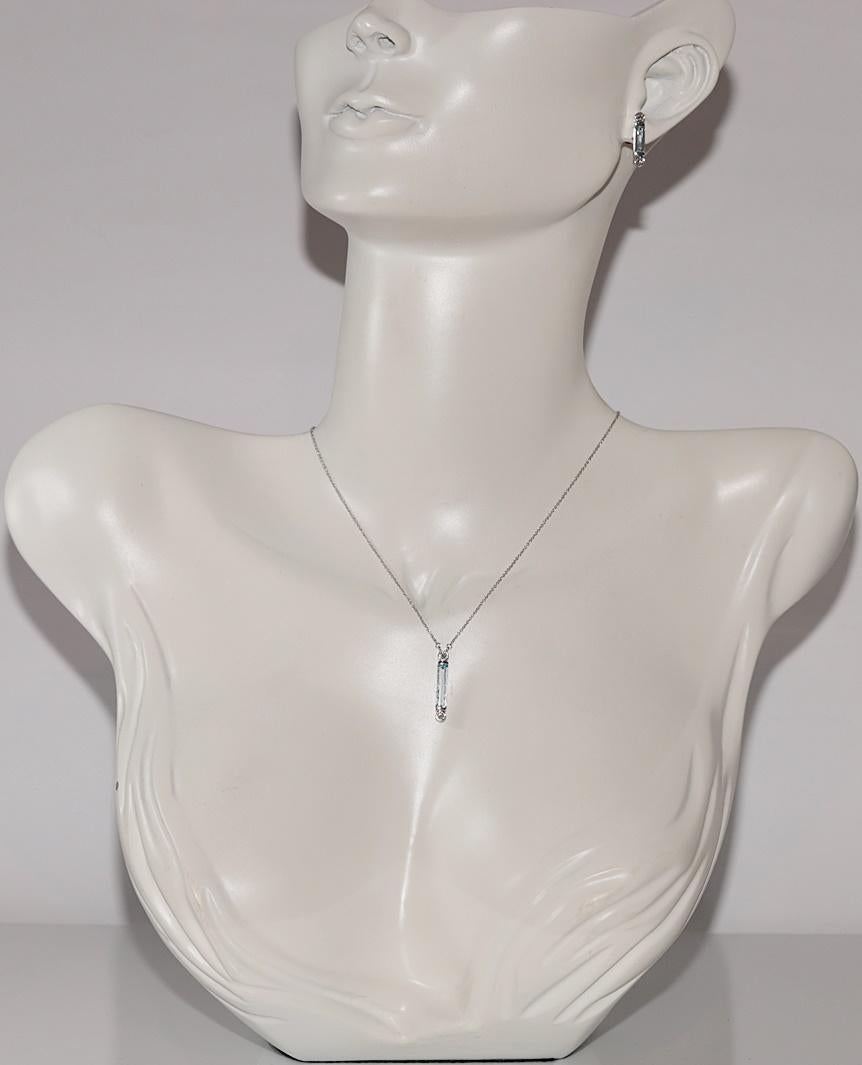 Women's 18k Gold New Made Natural Diamond And Aquamarine Earring And Pendant Necklace For Sale