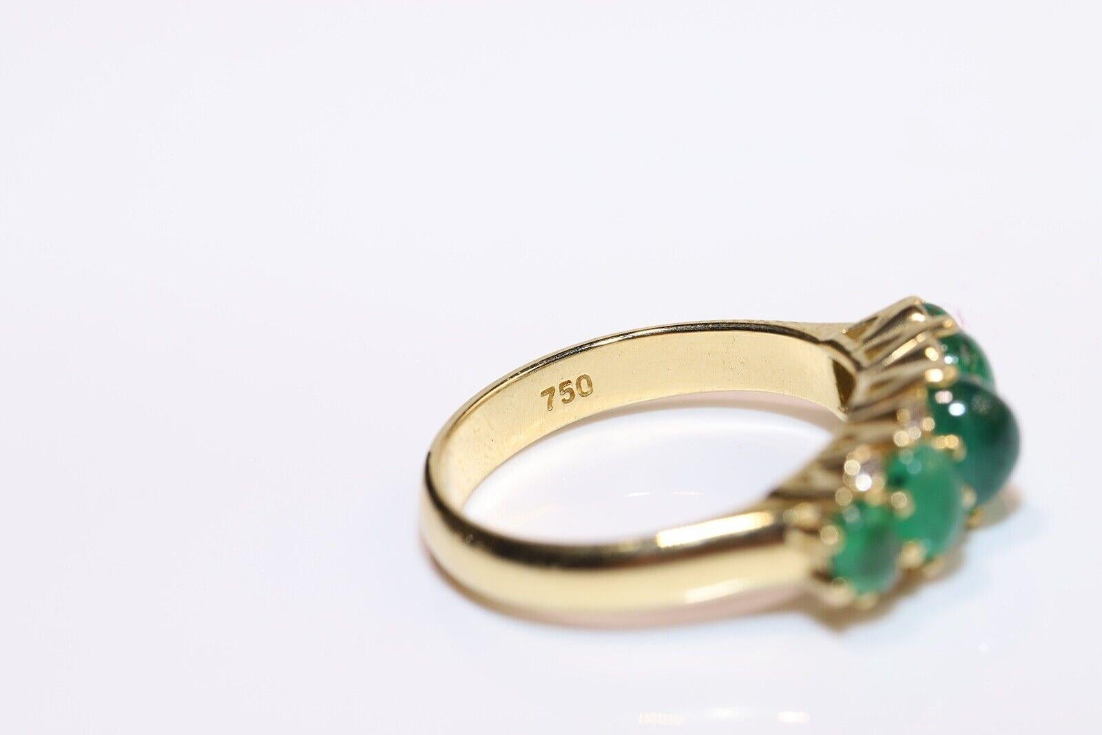 Bague en or 18 carats, neuve, décorée de diamants naturels et d'émeraudes taille cabochon en vente 1