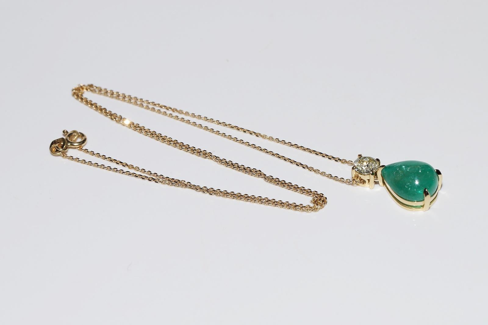 Collier pendentif en or 18k New Made, diamant naturel et émeraude cabochon en vente 4