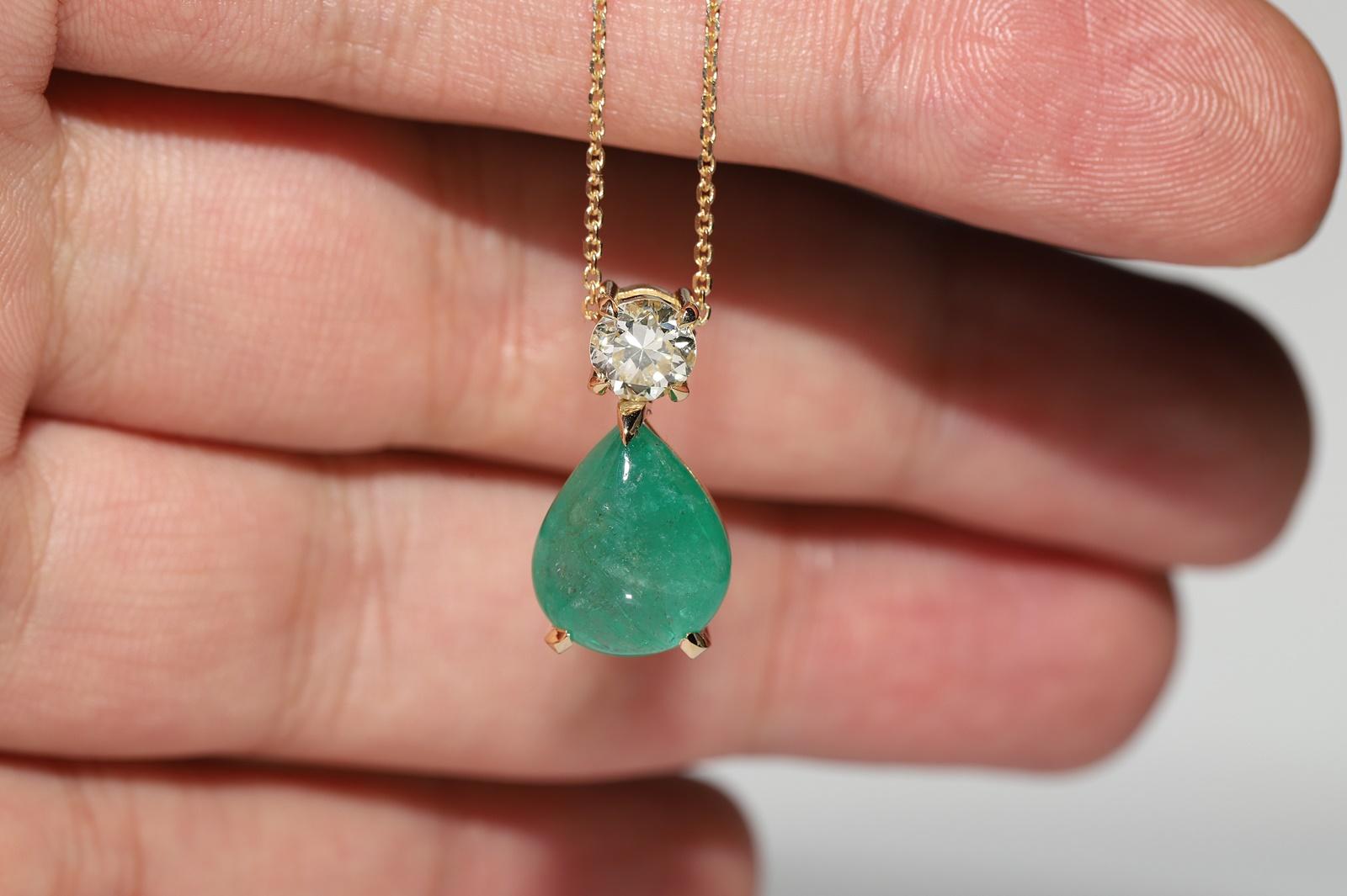Collier pendentif en or 18k New Made, diamant naturel et émeraude cabochon en vente 8