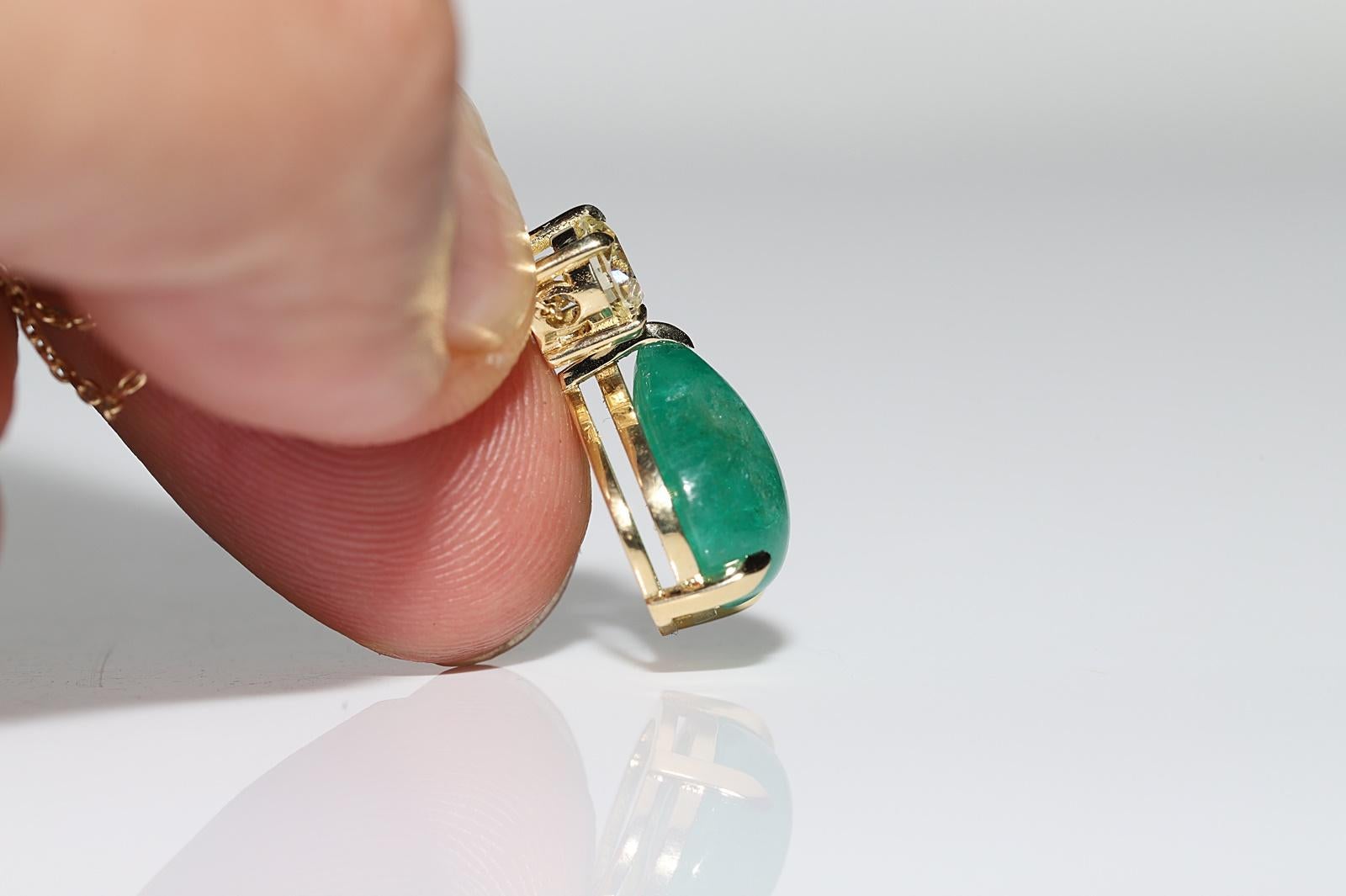18k Gold New Made Natural Diamond And Cabochon Emerald Pendant Necklace For Sale 12
