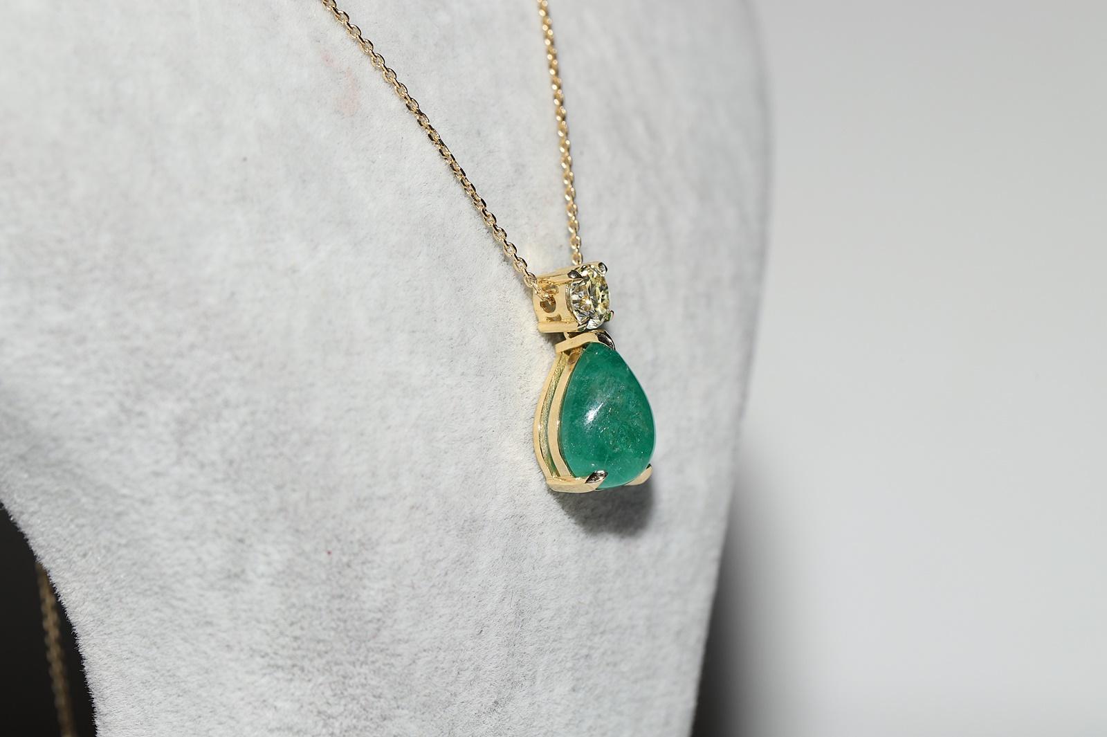 18k Gold New Made Natural Diamond And Cabochon Emerald Pendant Necklace In New Condition For Sale In Fatih/İstanbul, 34