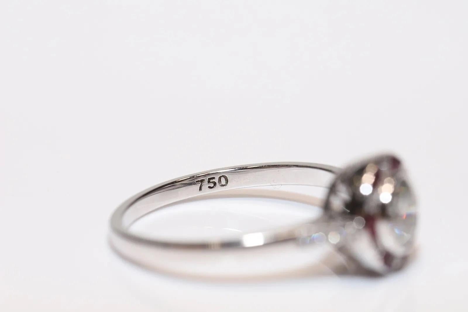 18K Gold New Made Natural Diamond And Caliber Cut Ruby Solitaire Ring In Good Condition For Sale In Fatih/İstanbul, 34