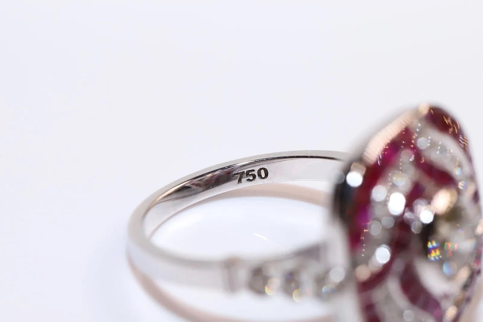 Anillo Decorado Con Diamantes Naturales Y Rubí Calibre De Oro De 18 K De Nueva Fabricación en venta 4