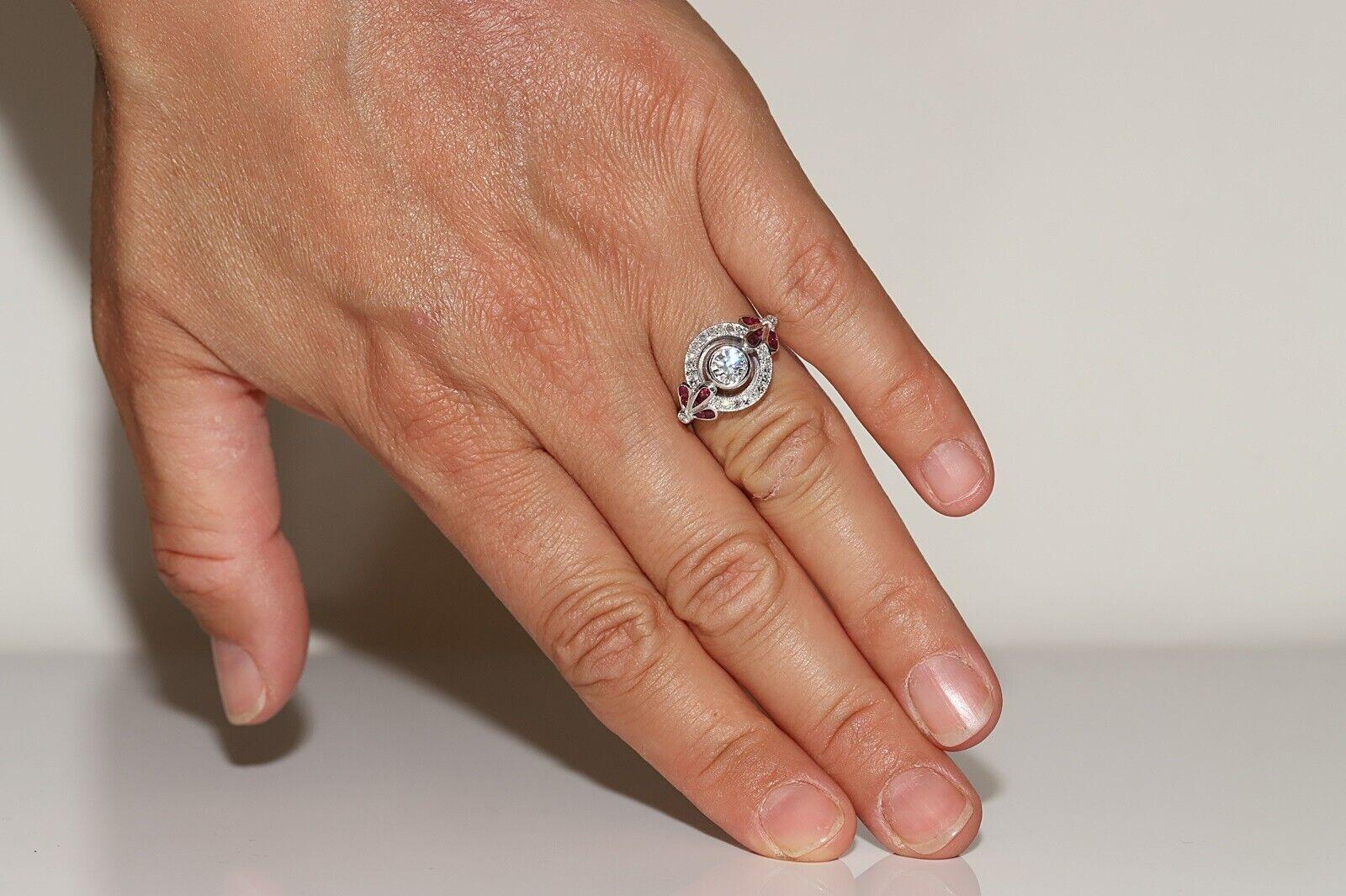 Anillo Decorado Con Diamantes Naturales Y Rubí Calibre De Oro De 18 K De Nueva Fabricación en venta 7