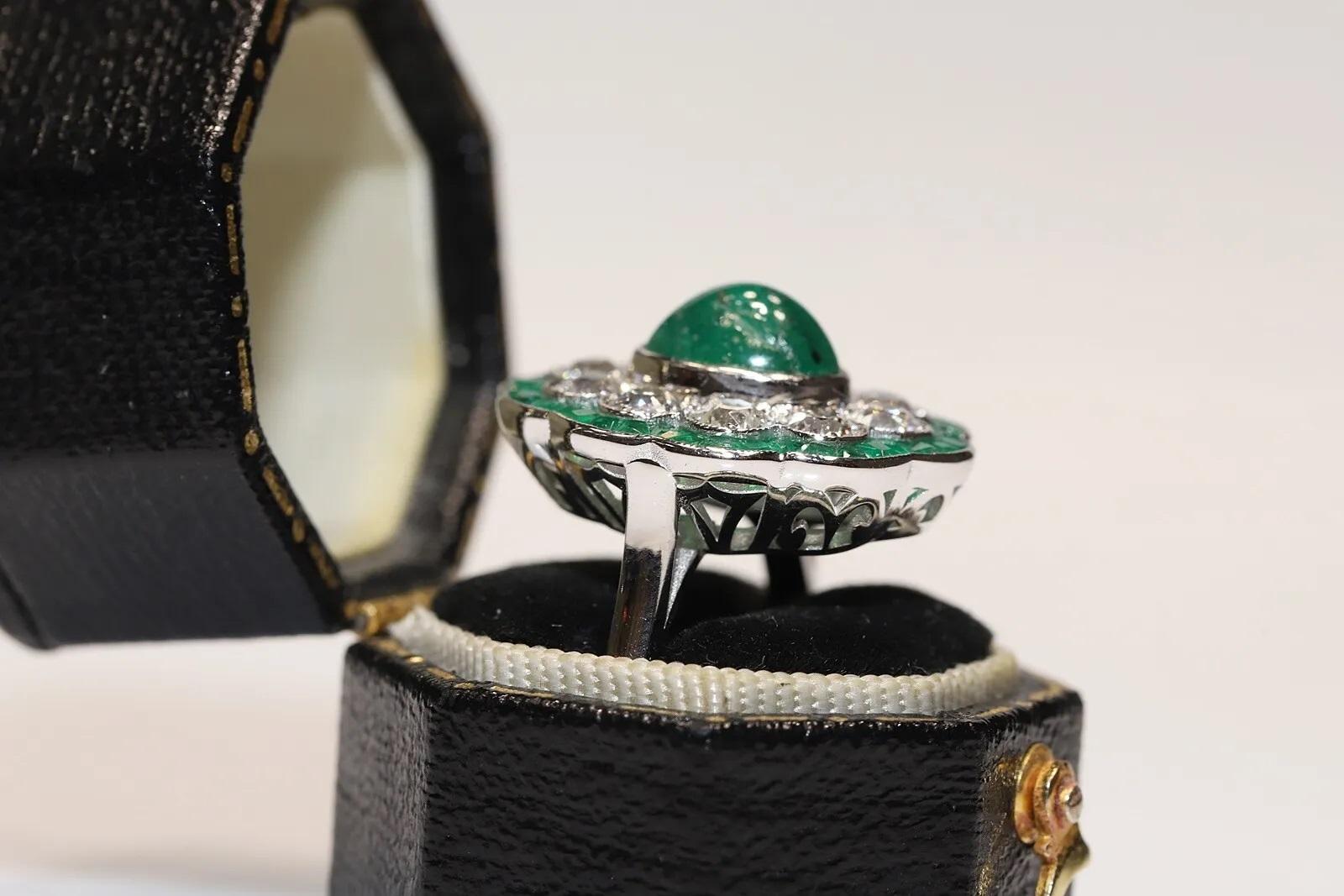 18k Gold New Made Natural Diamond And Emerald Decorated Cocktail Ring For Sale 7