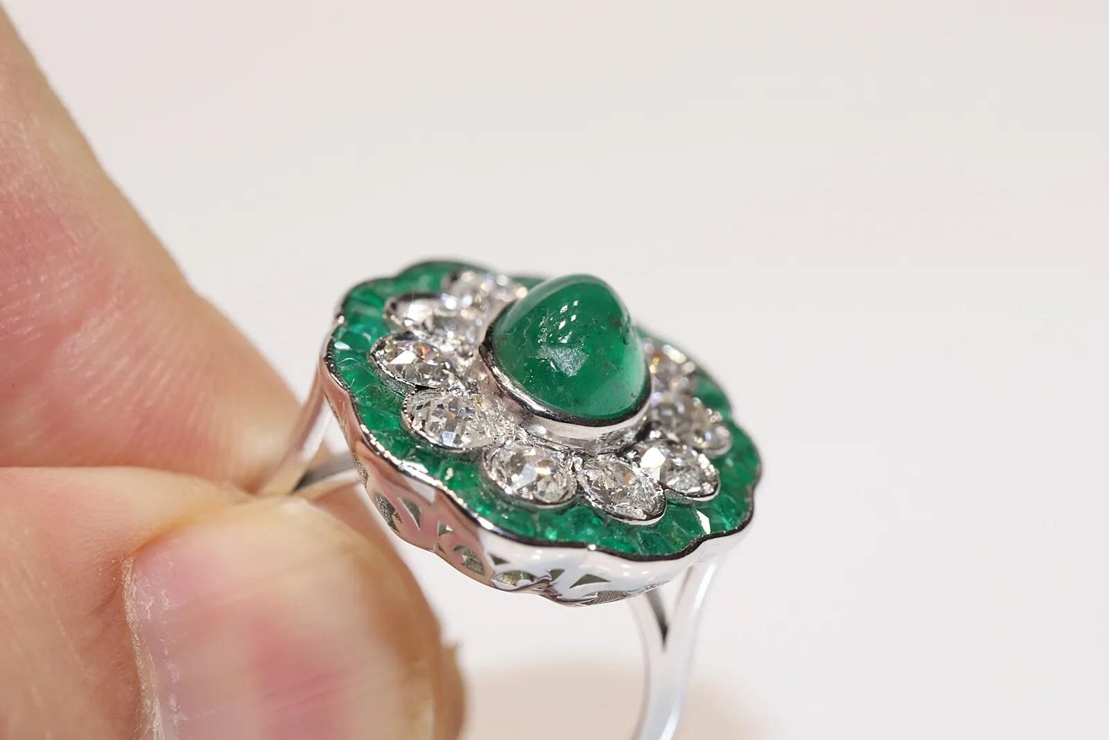 18k Gold New Made Natural Diamond And Emerald Decorated Cocktail Ring For Sale 3