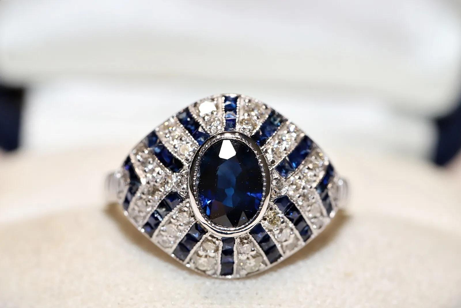 In very good condition.
Total weight is 4.5 gram.
Totally is diamond 0.58 carat.
The diamond is has G-H color and vvs-vs...
Totally is sapphire 2.10 carat .
Ring size is US 6.5 (We offer free resizing)
We can make any size.
Box is not