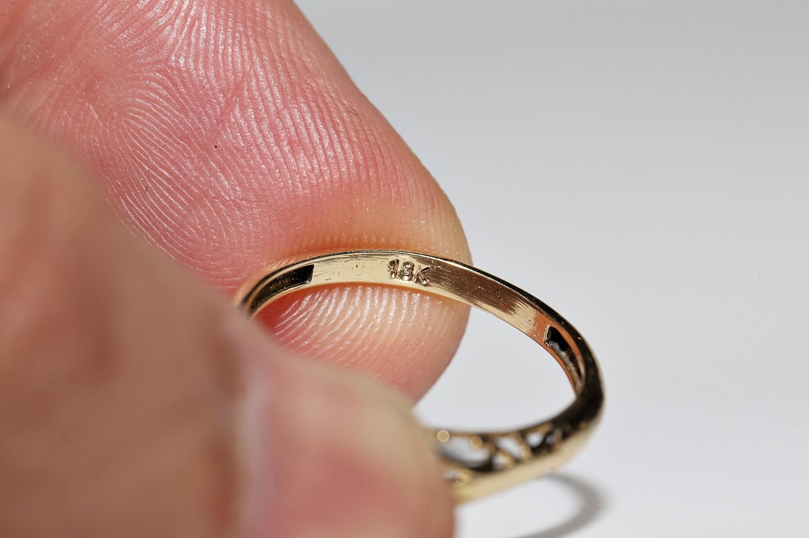 18k Gold New Made Natural Diamond Decorated Solitaire Ring For Sale 4