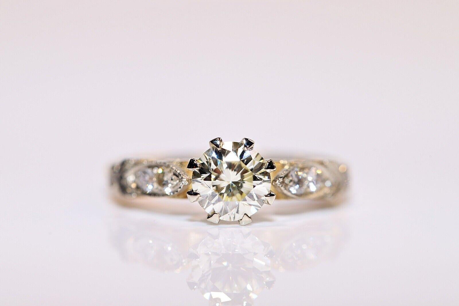 Taille vieille mine Bague solitaire en or 18k de fabrication récente ornée de diamants naturels en vente