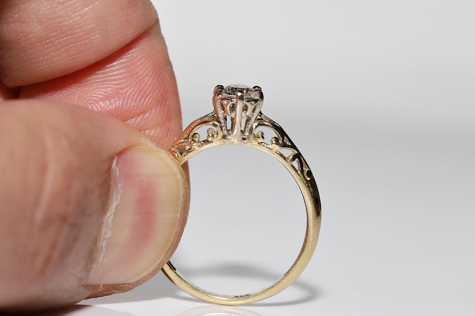 18k Gold New Made Natural Diamond Decorated Solitaire Ring For Sale 2