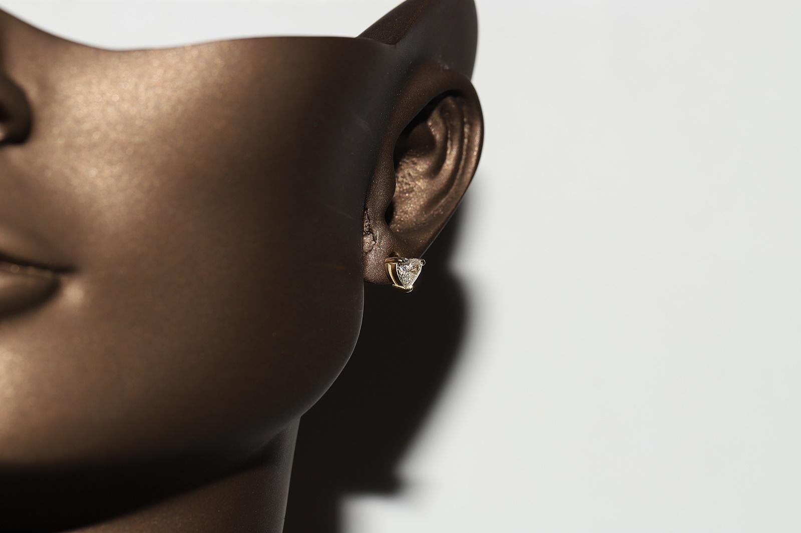 Pendiente solitario decorado con diamantes naturales talla corazón en oro de 18k de nueva factura Corte de corazón en venta