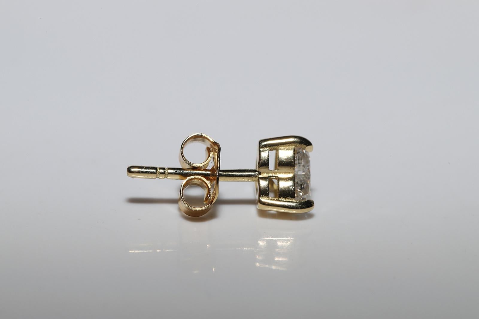 Pendiente solitario decorado con diamantes naturales talla corazón en oro de 18k de nueva factura en venta 3