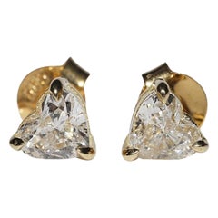 18k Gold New Made Natural Heart Cut Diamond Decorated Solitaire Earring