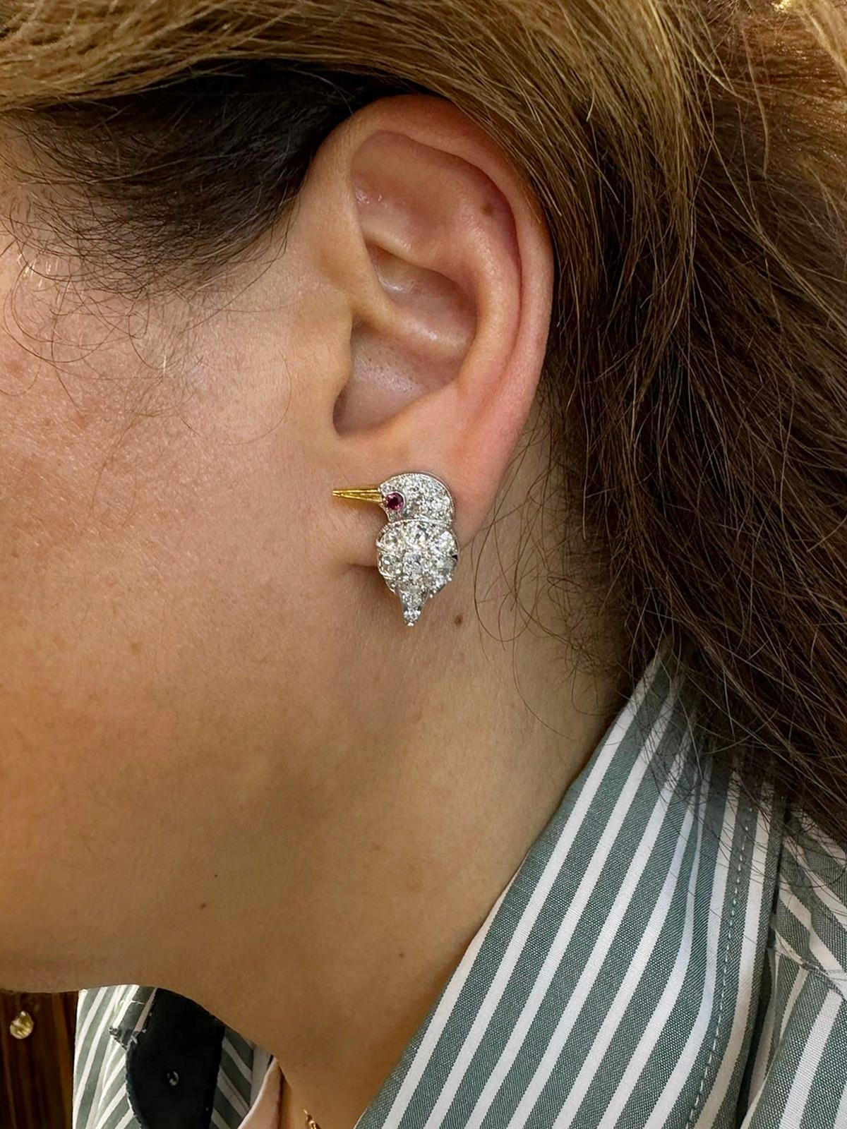 Boucle d'oreille oiseau en or 18K New Made Natural Old Mine Cut Diamond and Ruby Decorated Bird Earring en vente 13