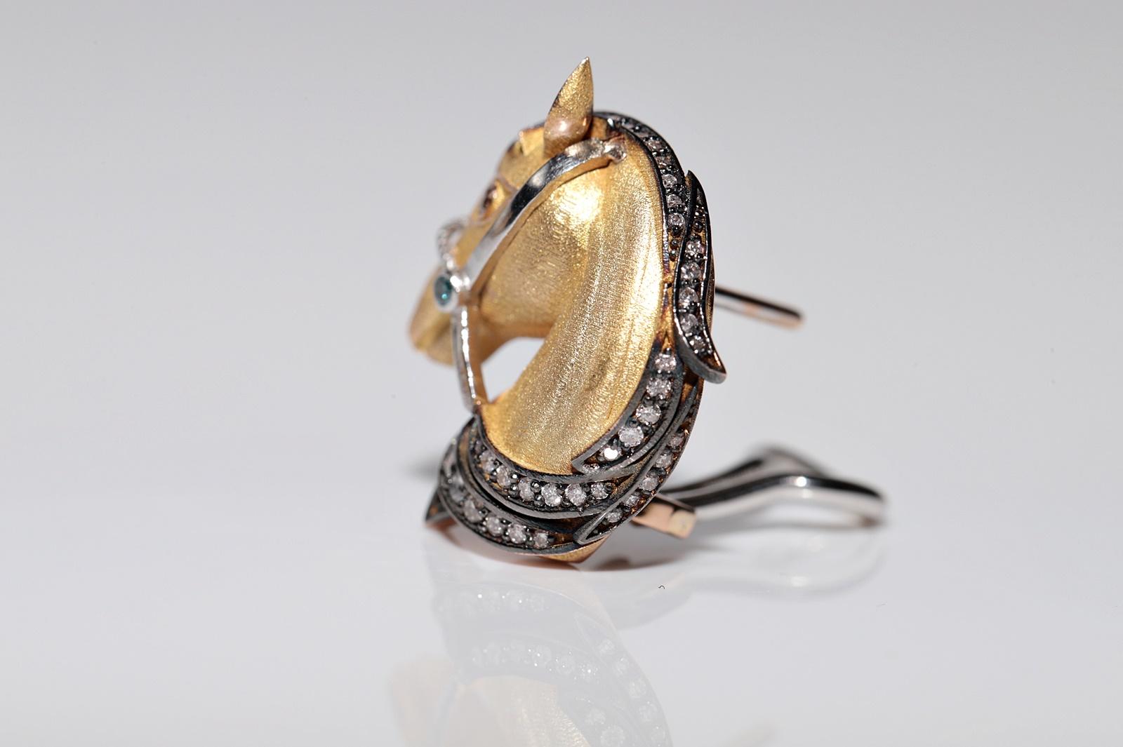 18k Gold Newmade Natural Diamond Decorated Horse Omega Back Earring For Sale 3
