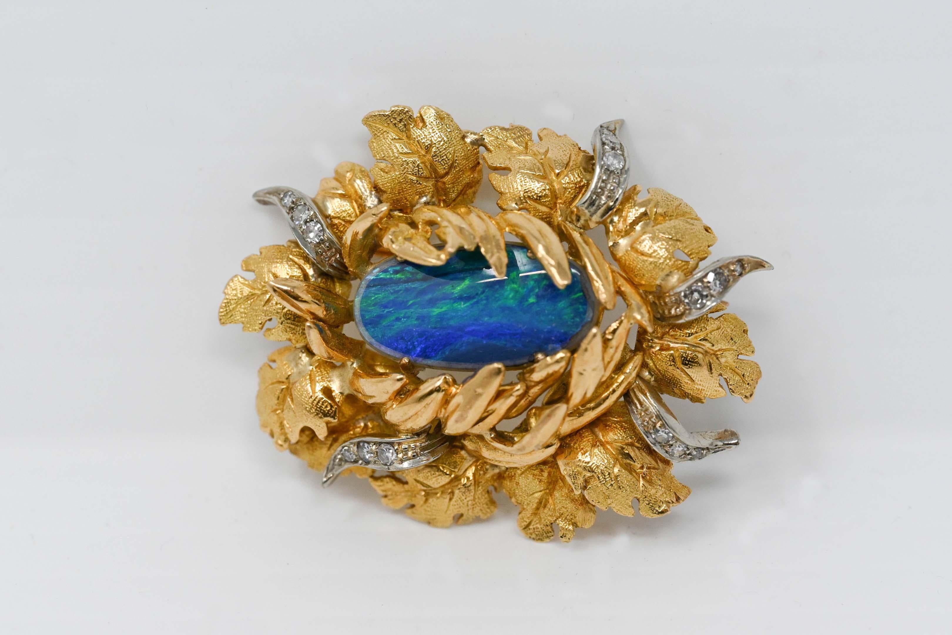 18 Karat Gold Opal-Diamant-Brosche im Zustand „Hervorragend“ im Angebot in Montreal, QC