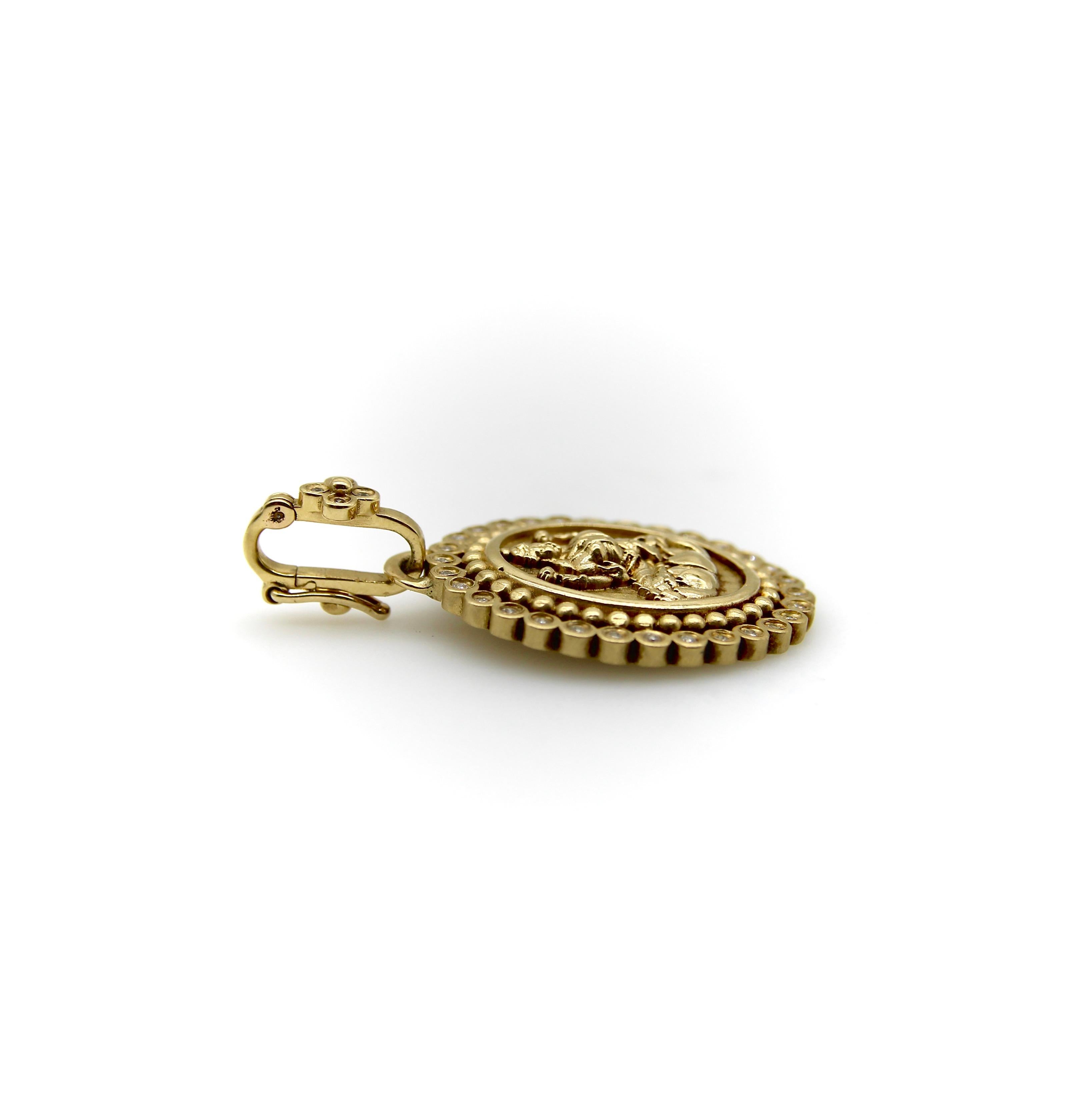 Contemporaneo Ciondolo Orly Marcel Lakshmi in oro 18 carati con diamante a raggiera in vendita