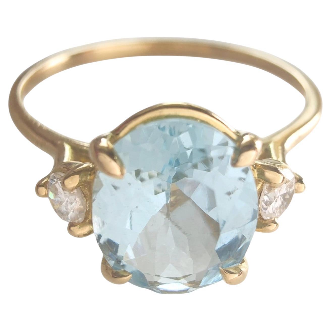 Anillo ovalado de aguamarina de oro de 18 quilates  Diamante  Regalo intemporal para ella  Redimensionable